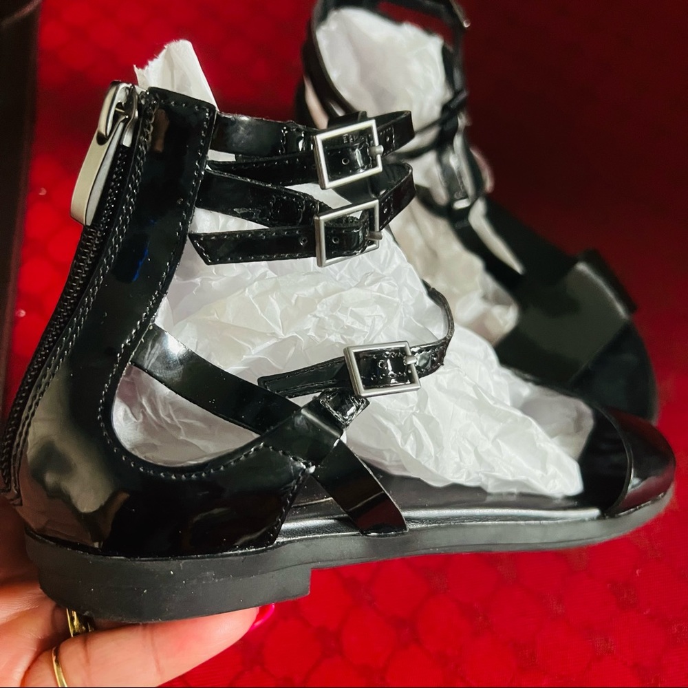 Tahari Summer Patent Sandals